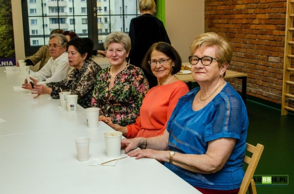 Dzienne ośrodki dla seniorów zapraszają