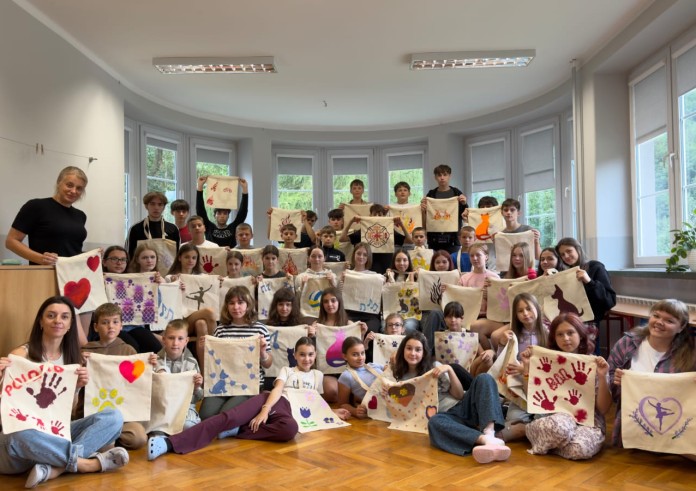 Dzieci rodziców walczących z rosyjskim najeźdźcą gościł powiat bielski