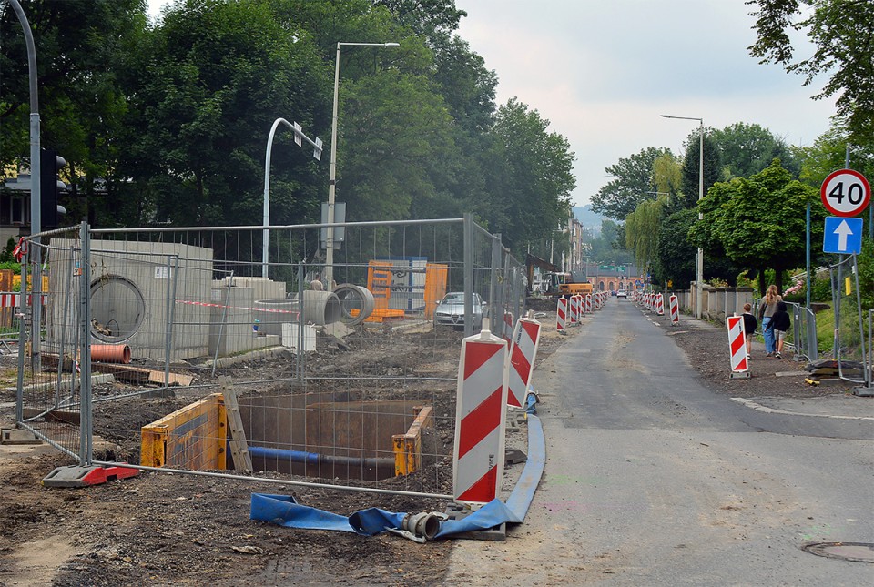 Piastowska remontowana zbyt wolno?