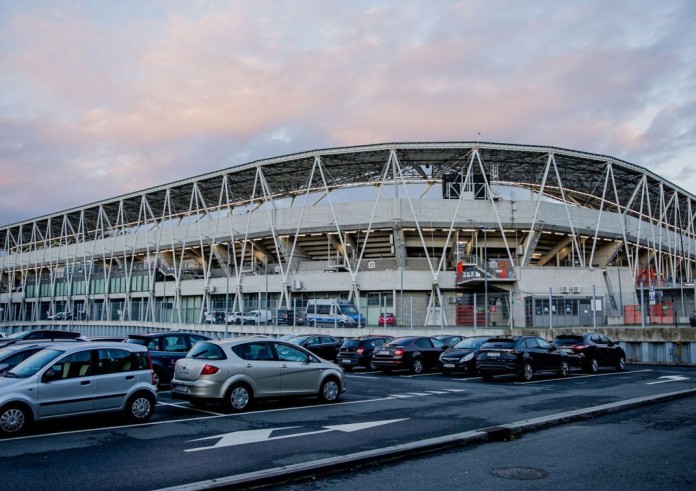 Stadion Miejski: santo subito!