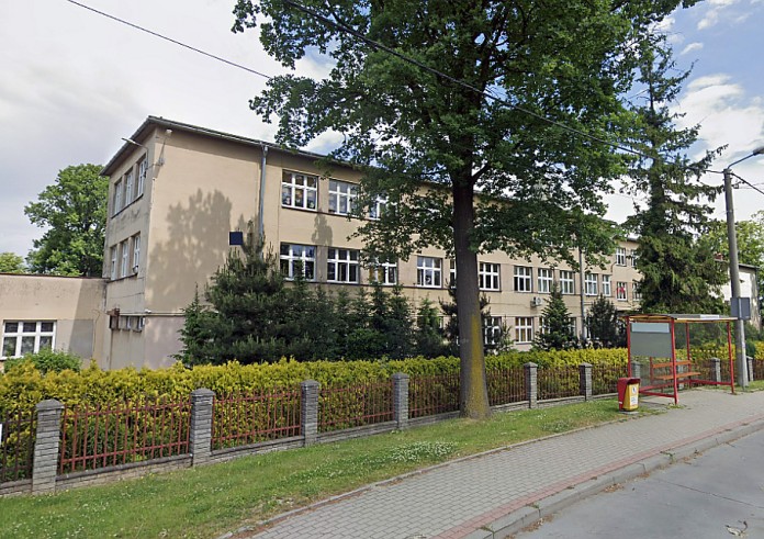 SP 30 w Komorowicach Śląskich: projekt jest, pieniędzy nie ma