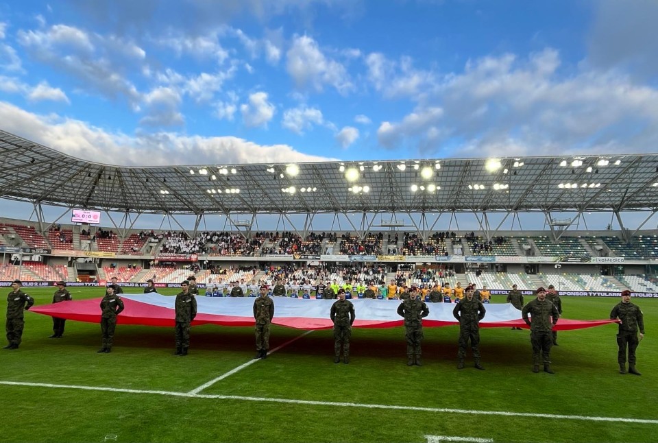 Obiecujący debiut trenera Włodarskiego, Podbeskidzie wygrywa z Resovią 3:0