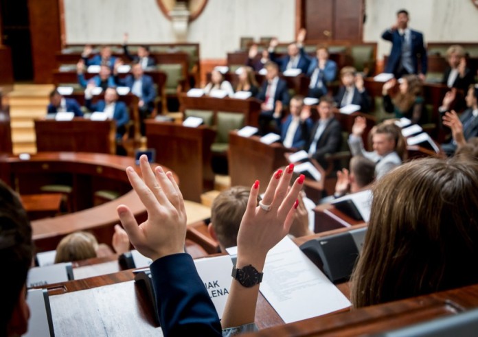 Kto do Młodzieżowego Sejmiku Województwa Śląskiego