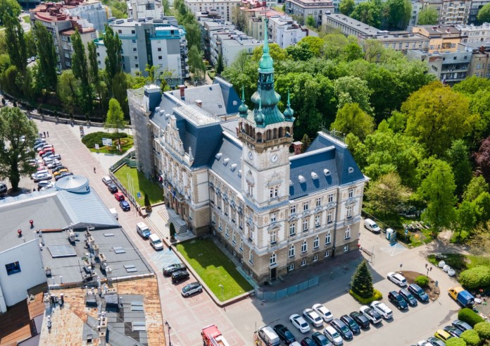 Urząd Miejski czynny w sobotę. Aż do 18.00!