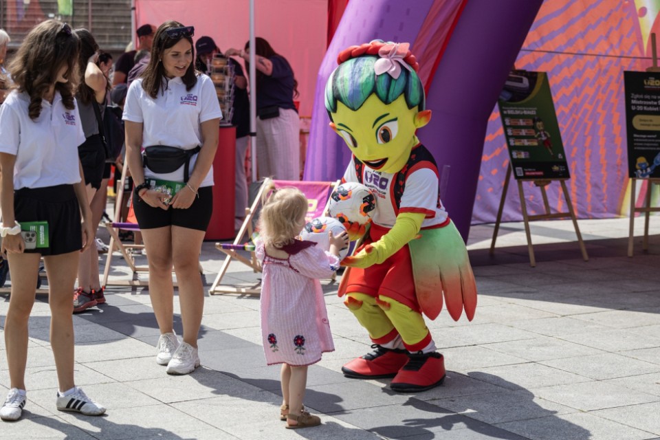 Mistrzostwa świata U-20 kobiet startują. Osiem meczów w Bielsku-Białej