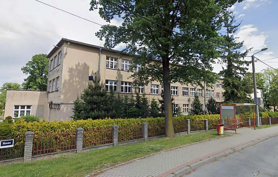 SP 30 w Komorowicach Śląskich: projekt jest, pieniędzy nie ma