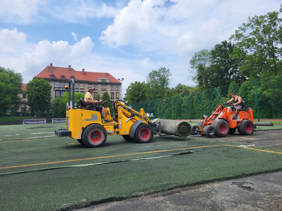 Orlik w trakcie modernizacji