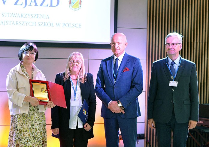 Przedstawiciele najstarszych polskich szkół przyjechali do „Przemysłówki” [zdjęcia]