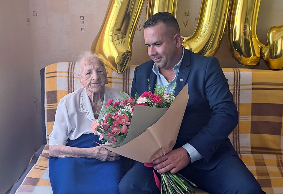 Stulatka cieszy się każdym dniem