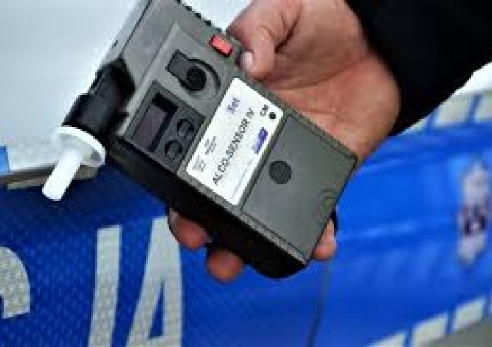 W ciągu jednego dnia policjanci zdjęli z dróg trzynastu kierujących na "podwójnym gazie"