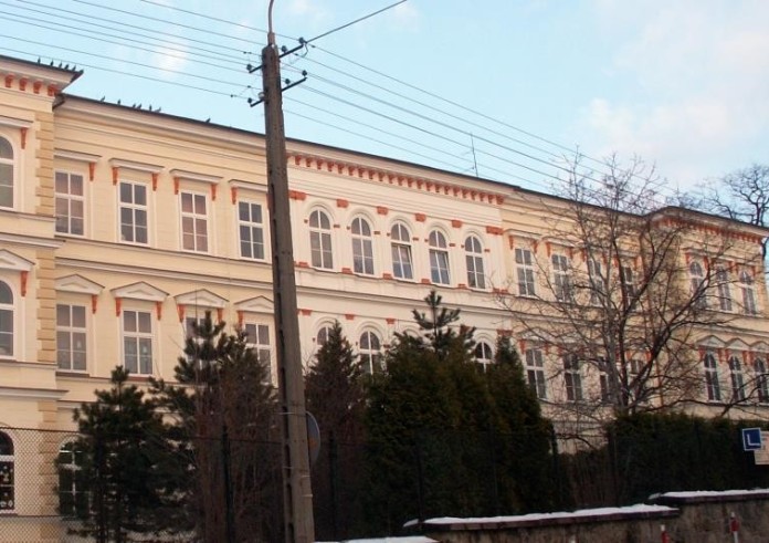 Odbyło się kolejne spotkanie w sprawie reorganizacji SP nr 9