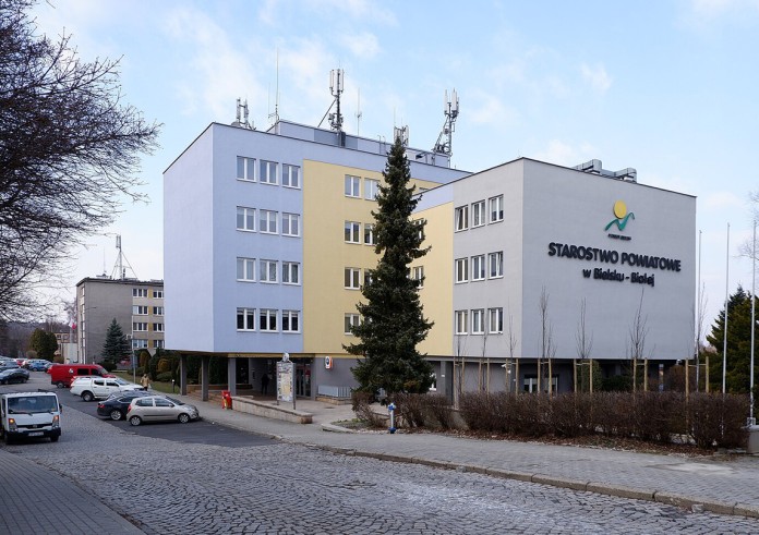 W piątek większość urzędów będzie nieczynna